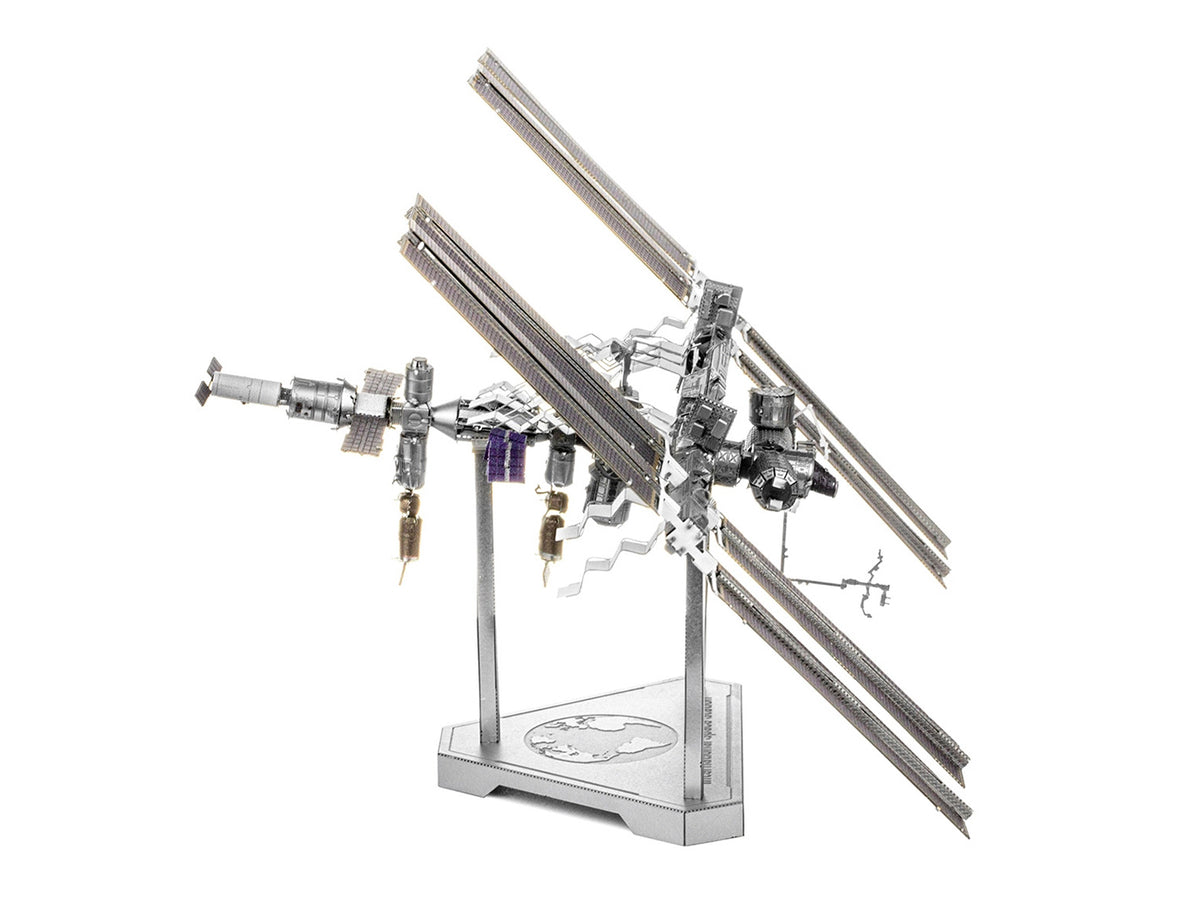 Metal Earth International Space Station