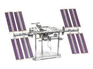 Metal Earth International Space Station