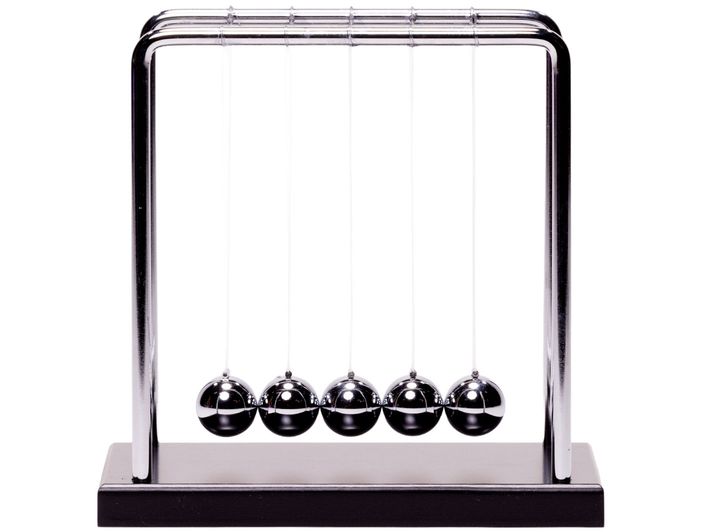 Newtons Cradle Large